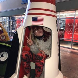 Meet your Posher, Summer